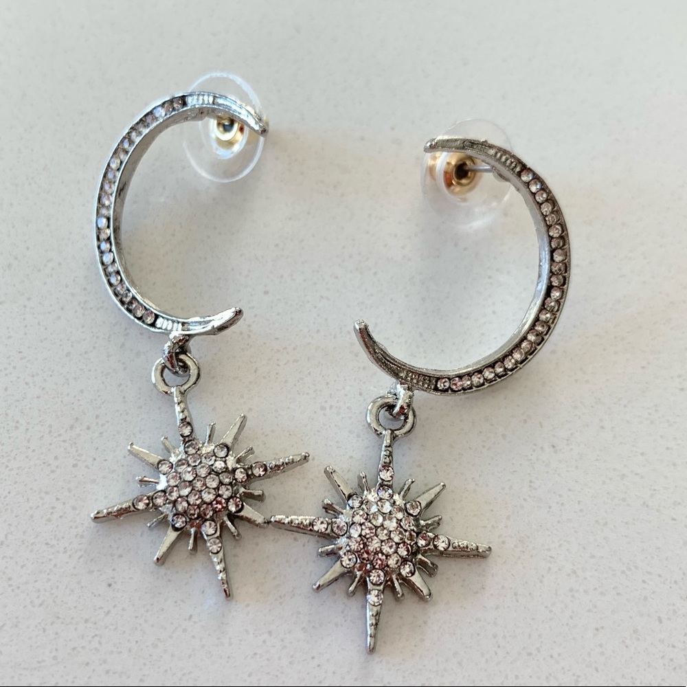 🆕 Silver Moon & Star Drop Post Dressy Earrings